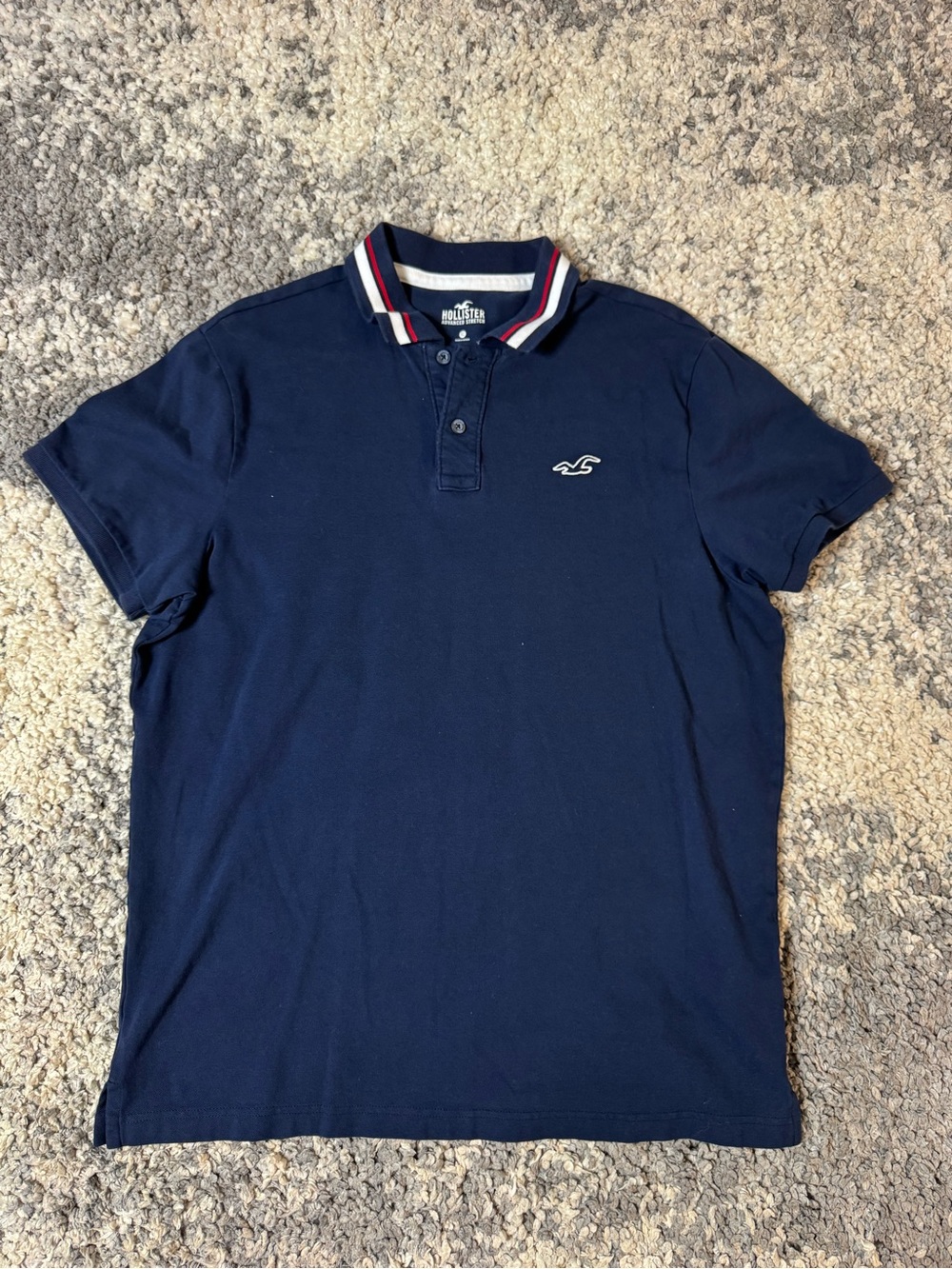 Hollister, Men’s Navy Polo with Red & White Trim Collar, Short Sleeve Polo Shirt